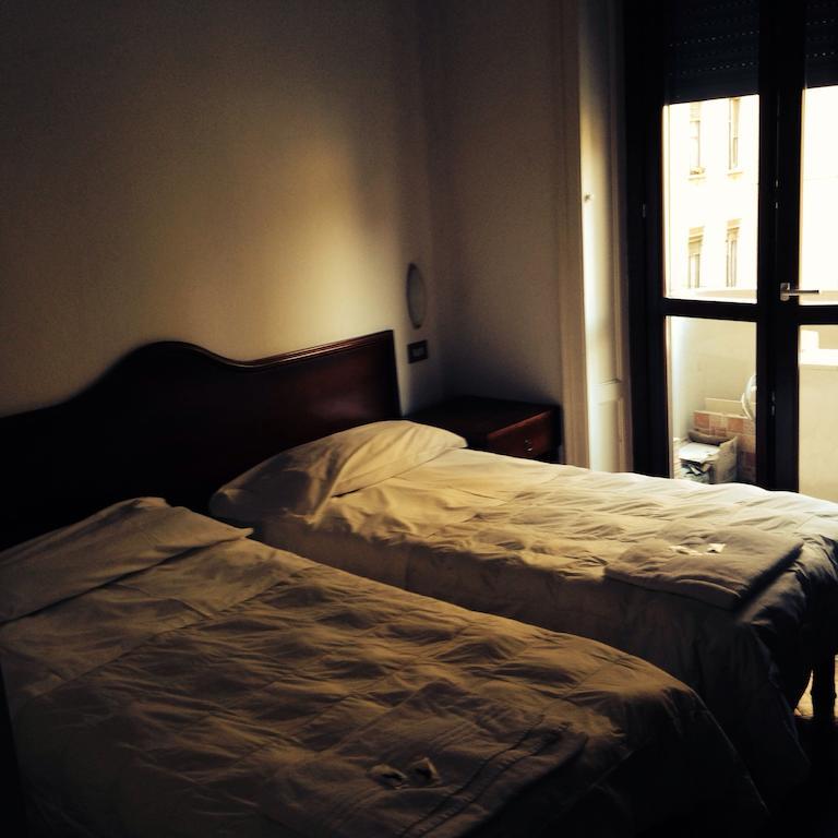 Hotel Medea Μιλάνο Δωμάτιο φωτογραφία